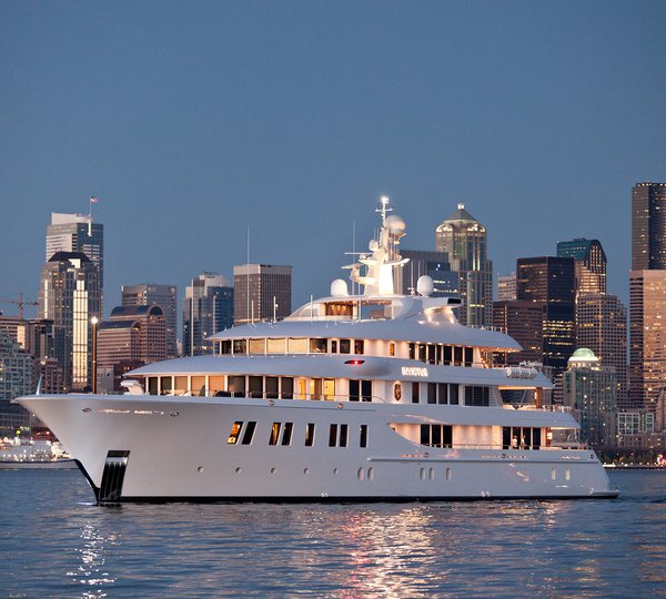 Luxury charter yacht SuRi’s 11m extension – Video