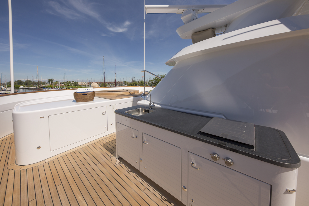  sun deck.jpg