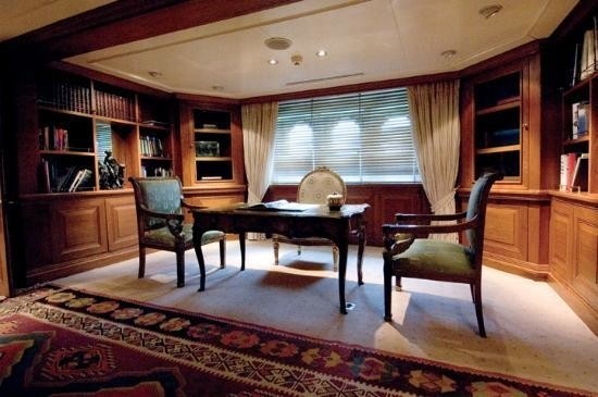 [148m-Yacht-SAVARONA]-1000-91.jpg
