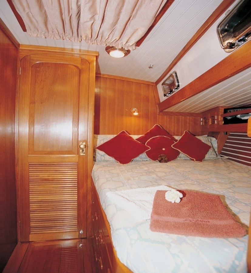 [21m-Yacht-HIGH-ASPECT]-1255-96.jpg