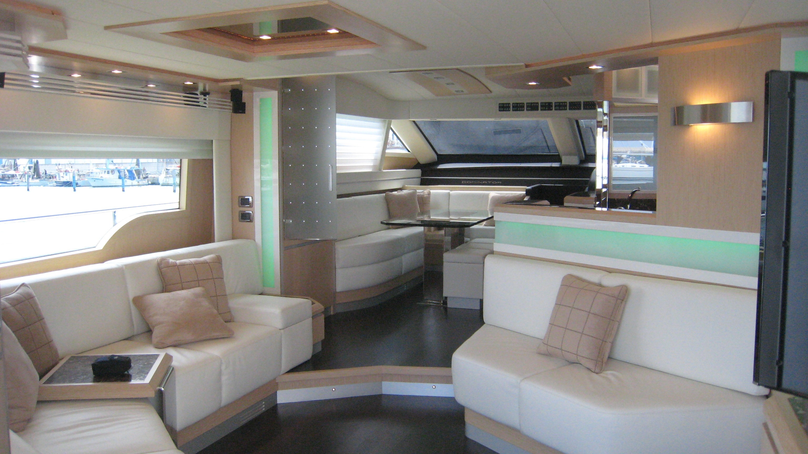 [22m-Yacht-XTREME]-1734-102.jpg