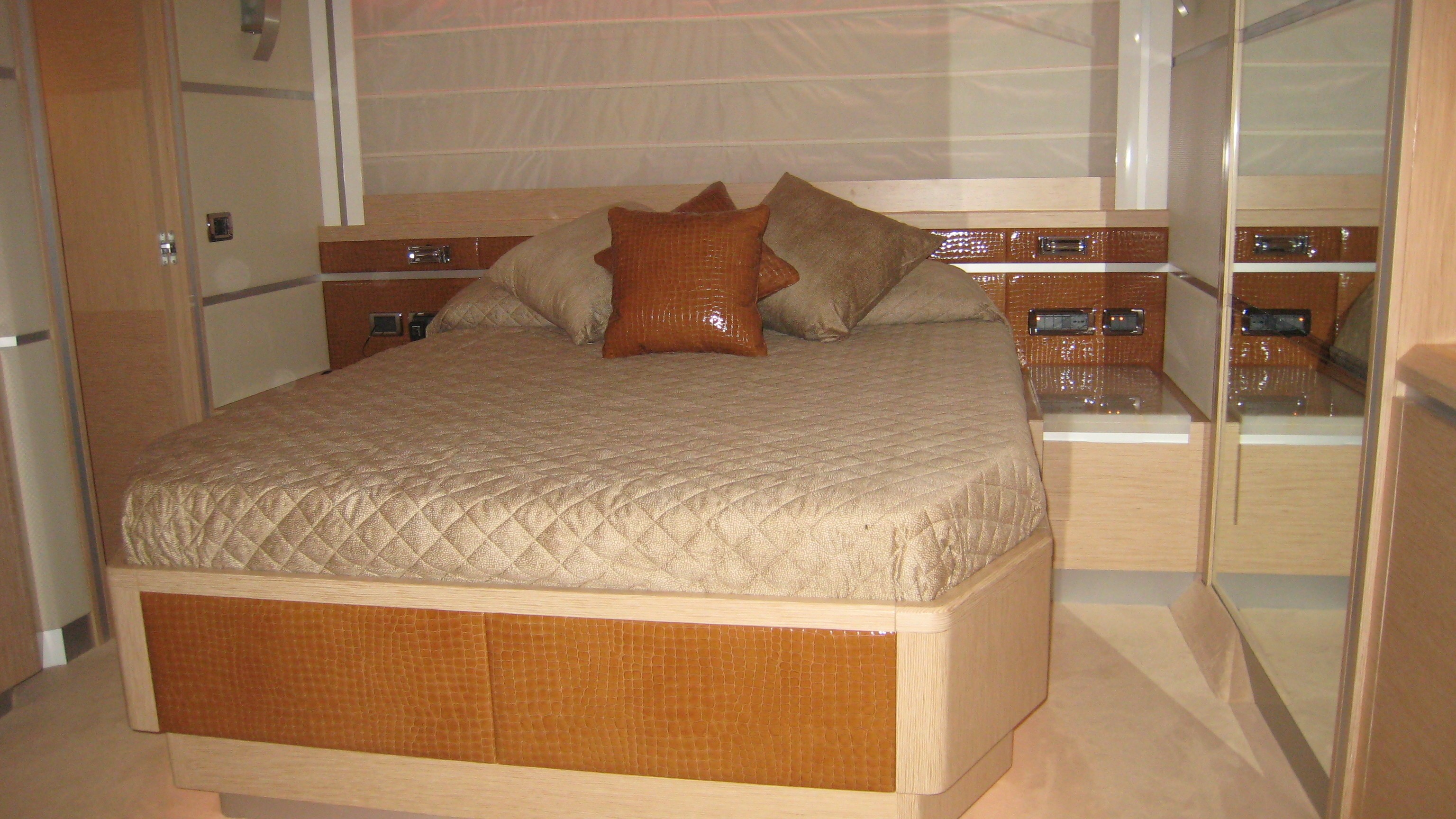 [22m-Yacht-XTREME]-1734-46.jpg