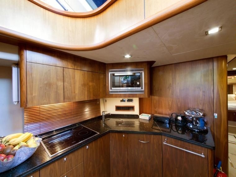 [23m-Yacht-ASPIRE-OF-LONDON]-1578-154.jpg