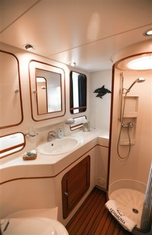 [23m-Yacht-KEMMUNA]-1771-130.jpg