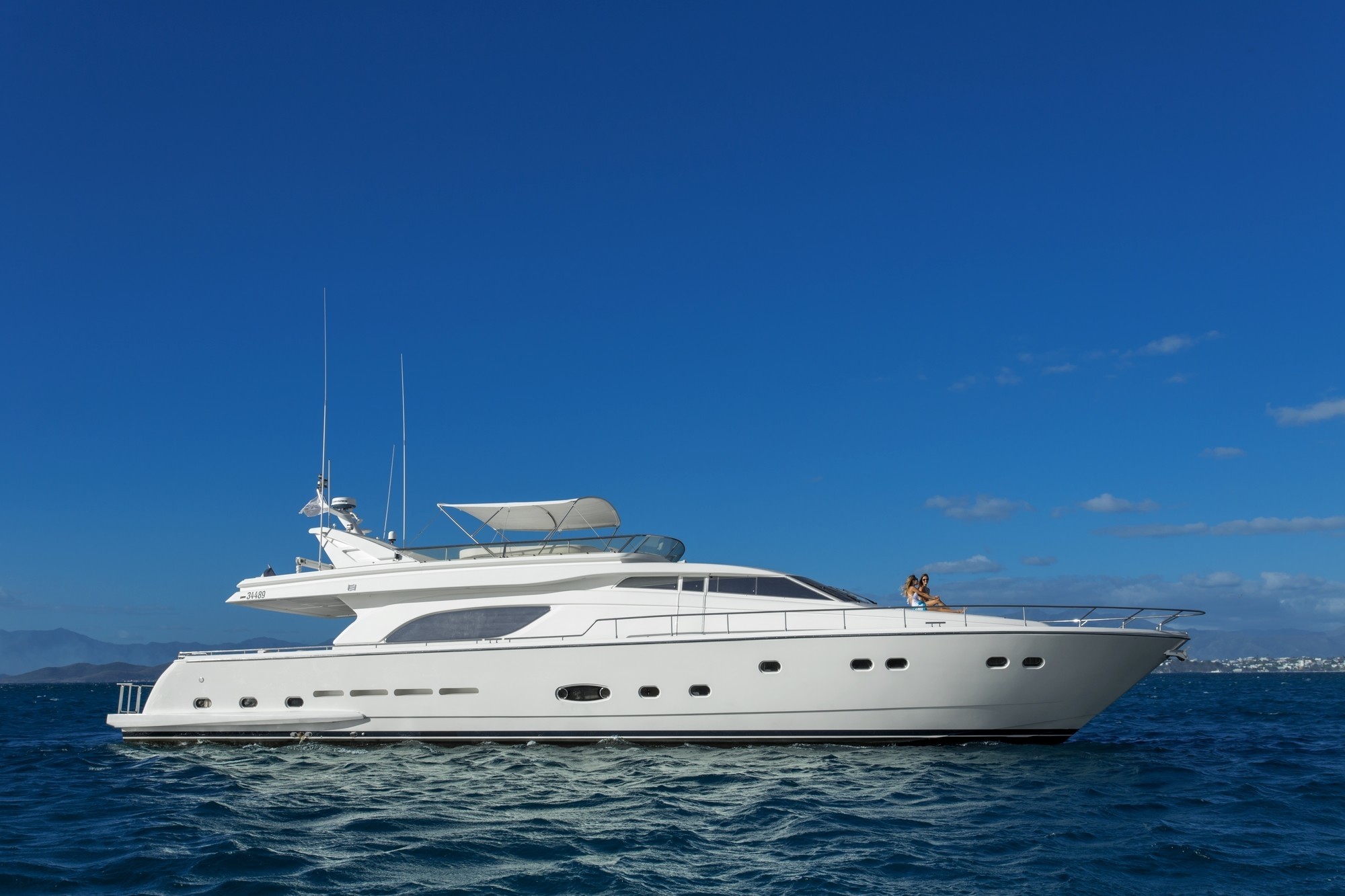 [24m-Yacht-IROUE]-10154-14.jpg