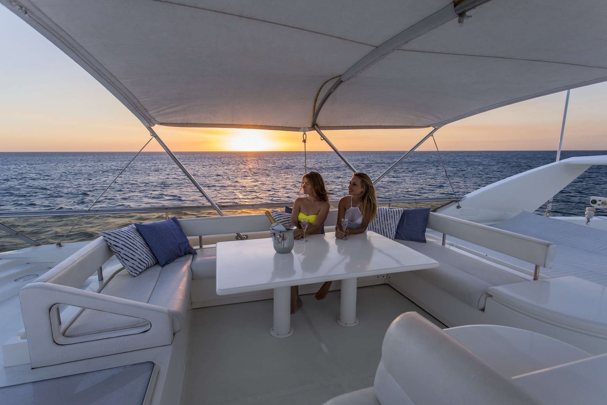 [24m-Yacht-IROUE]-10154-82.jpg