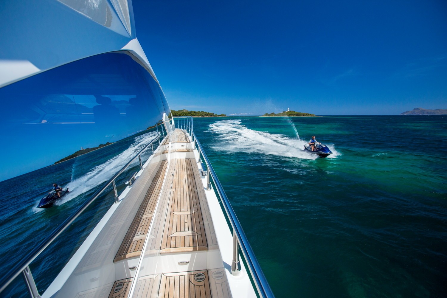 [24m-Yacht-TOFFEE-CRISP]-10256-156.jpg