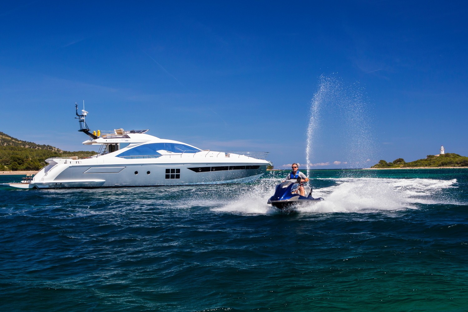 [24m-Yacht-TOFFEE-CRISP]-10256-21.jpg
