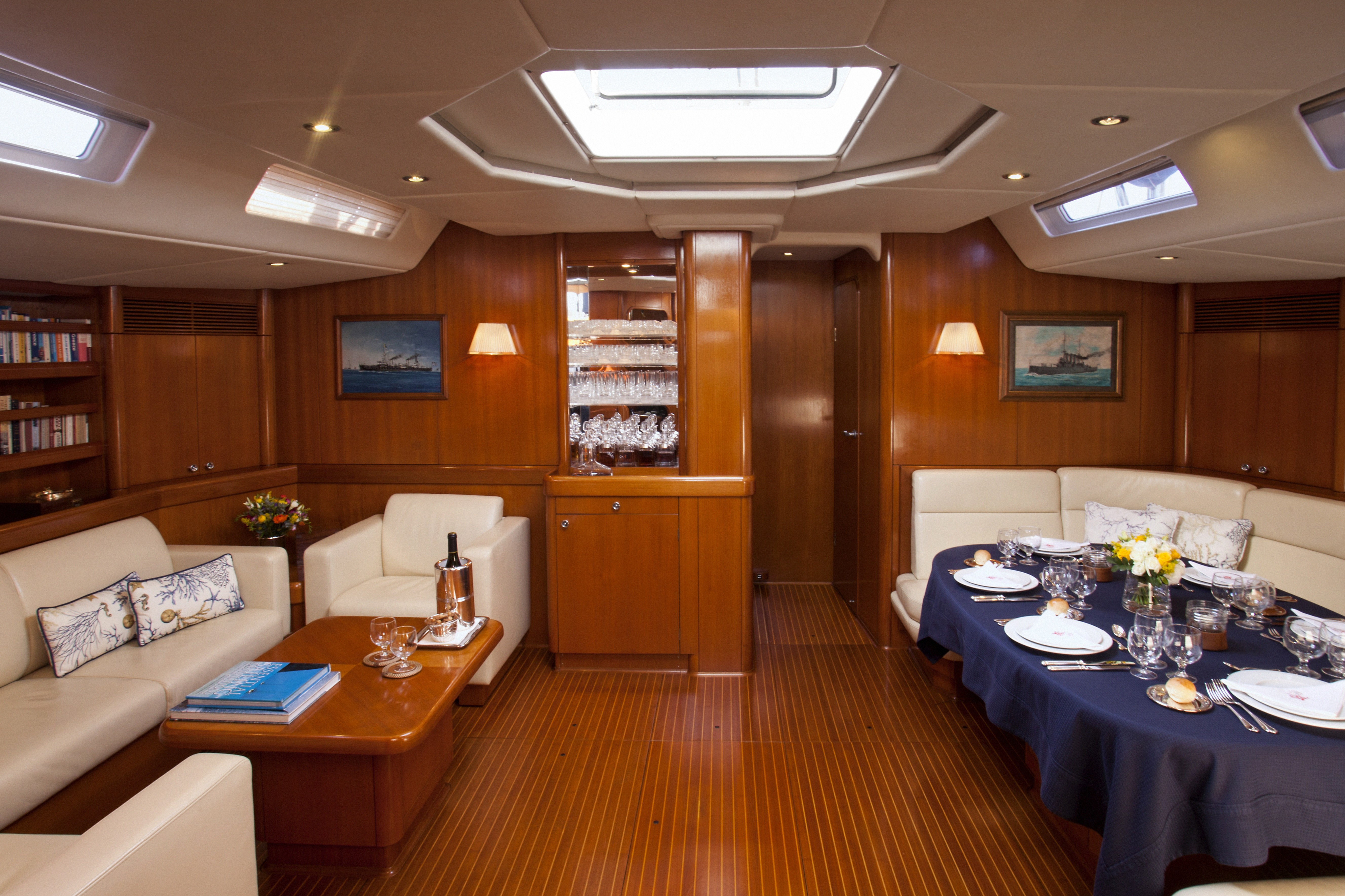 [25m-Yacht-CALLISTO]-1759-161.jpg