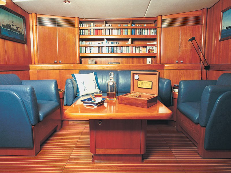 [25m-Yacht-CALLISTO]-1759-42.jpg