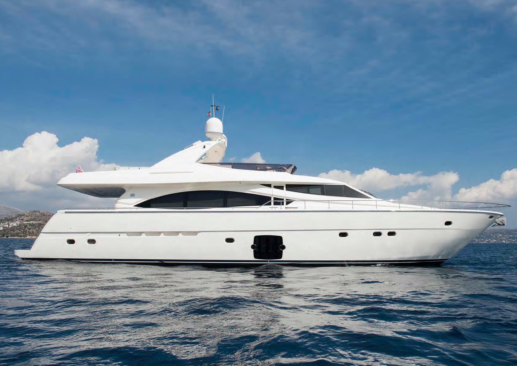 [25m-Yacht-JULIE-M]-10194-18.jpg
