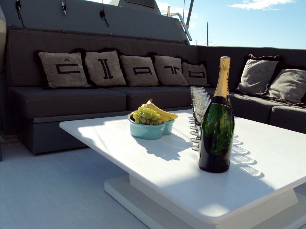 [26m-Yacht-CHATO]-1606-73.jpg