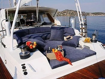 [26m-Yacht-DEMOISELLES]-1506-24.jpg