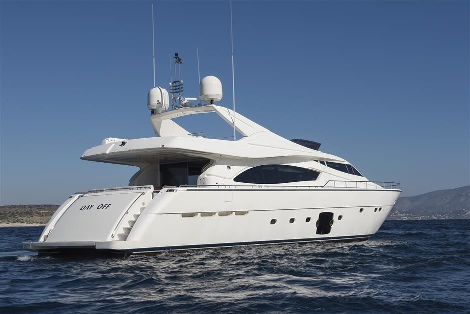 [27m-Yacht-DAY-OFF]-10192-156.jpg