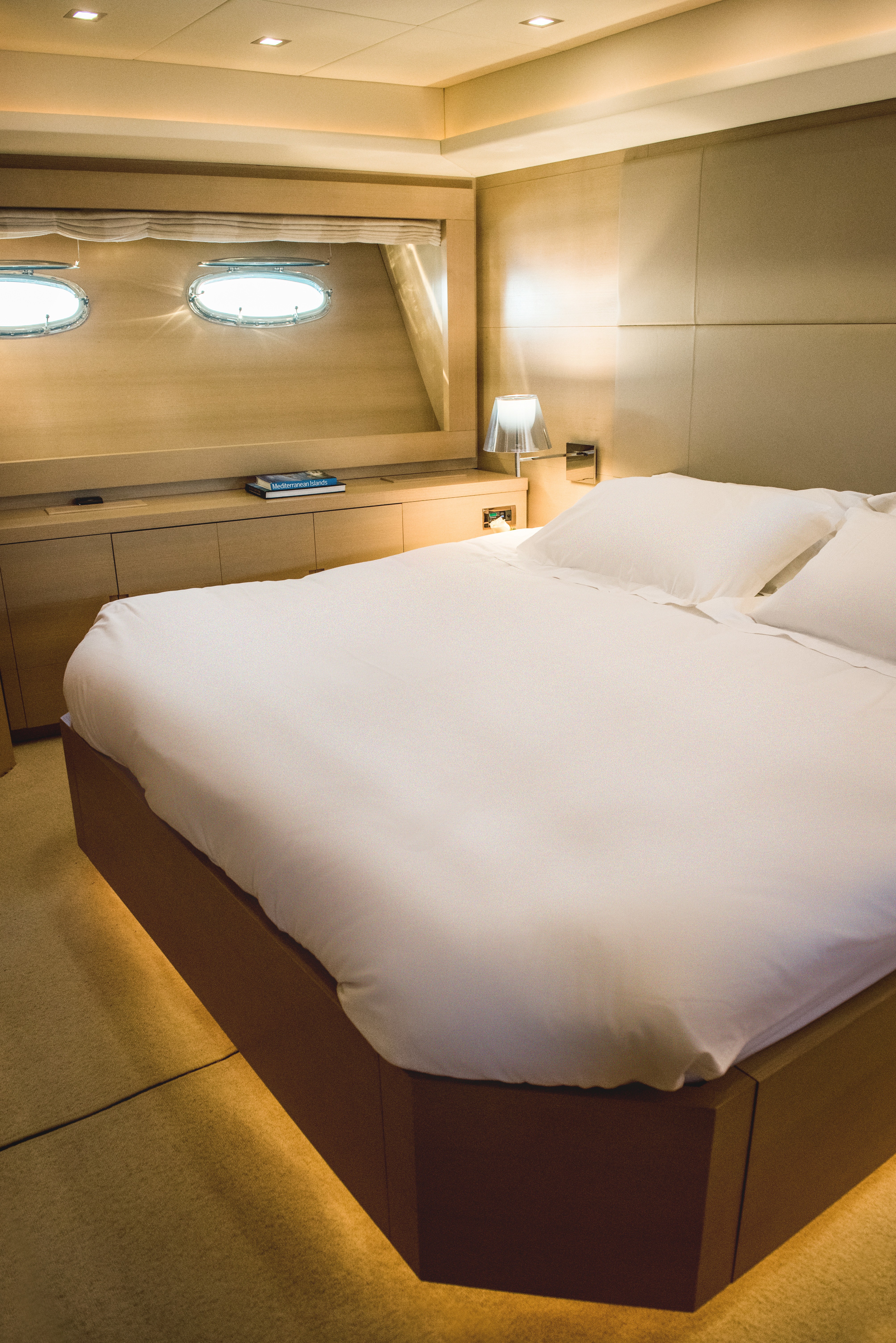 [27m-Yacht-TSOUVALI]-10120-29.jpg