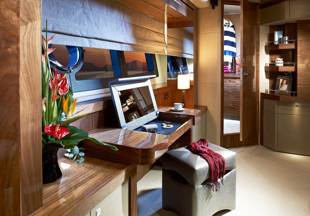 [28m-Yacht-AQUA-LIBRA]-10090-138.jpg