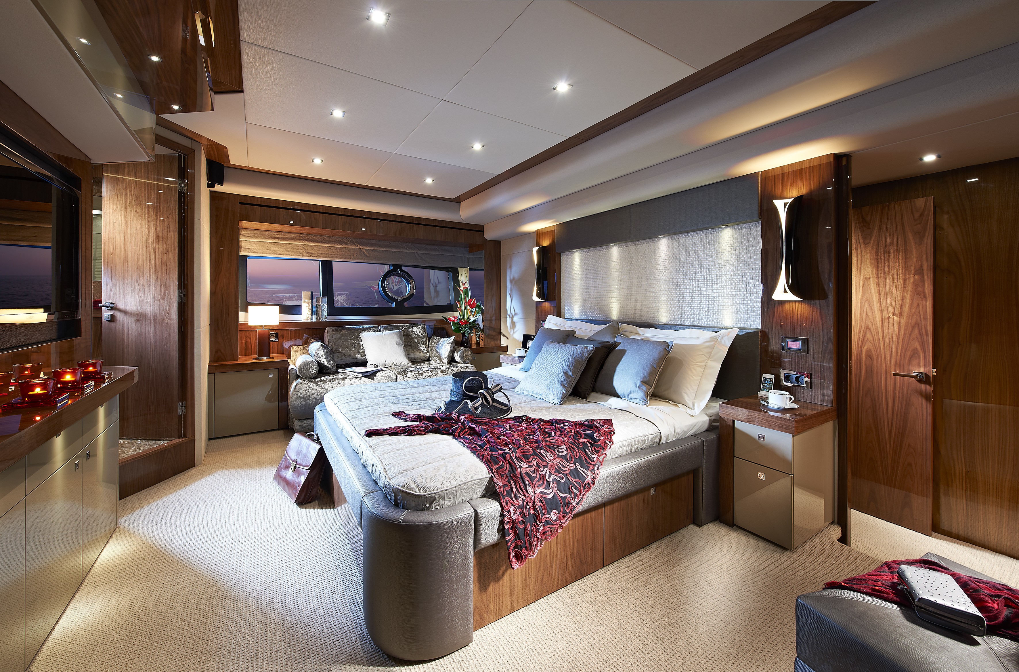 [28m-Yacht-AQUA-LIBRA]-10090-50.jpg