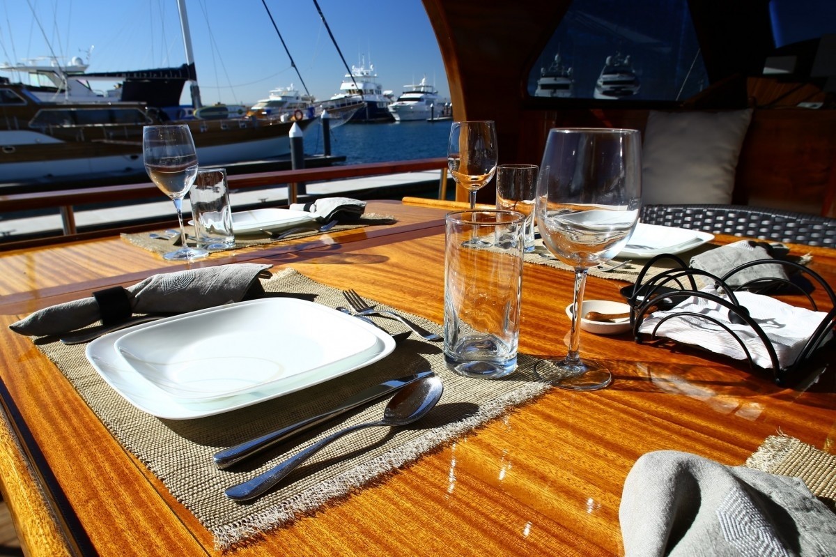 [28m-Yacht-BESAME-MUCHO]-10146-78.jpg