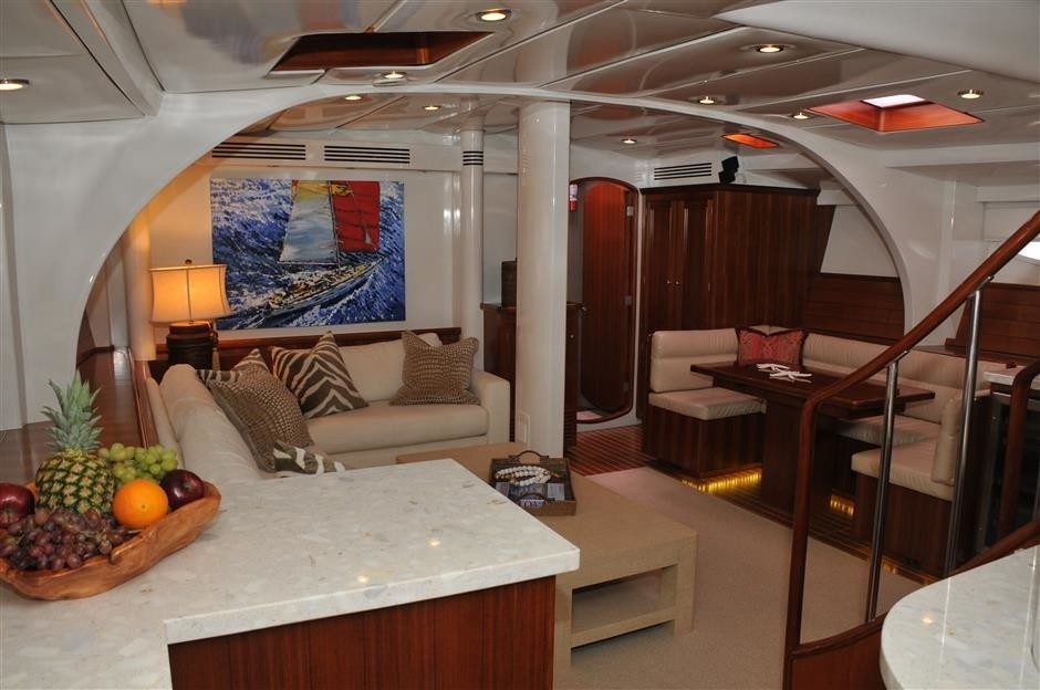 [28m-Yacht-FALCON]-1240-73.jpg