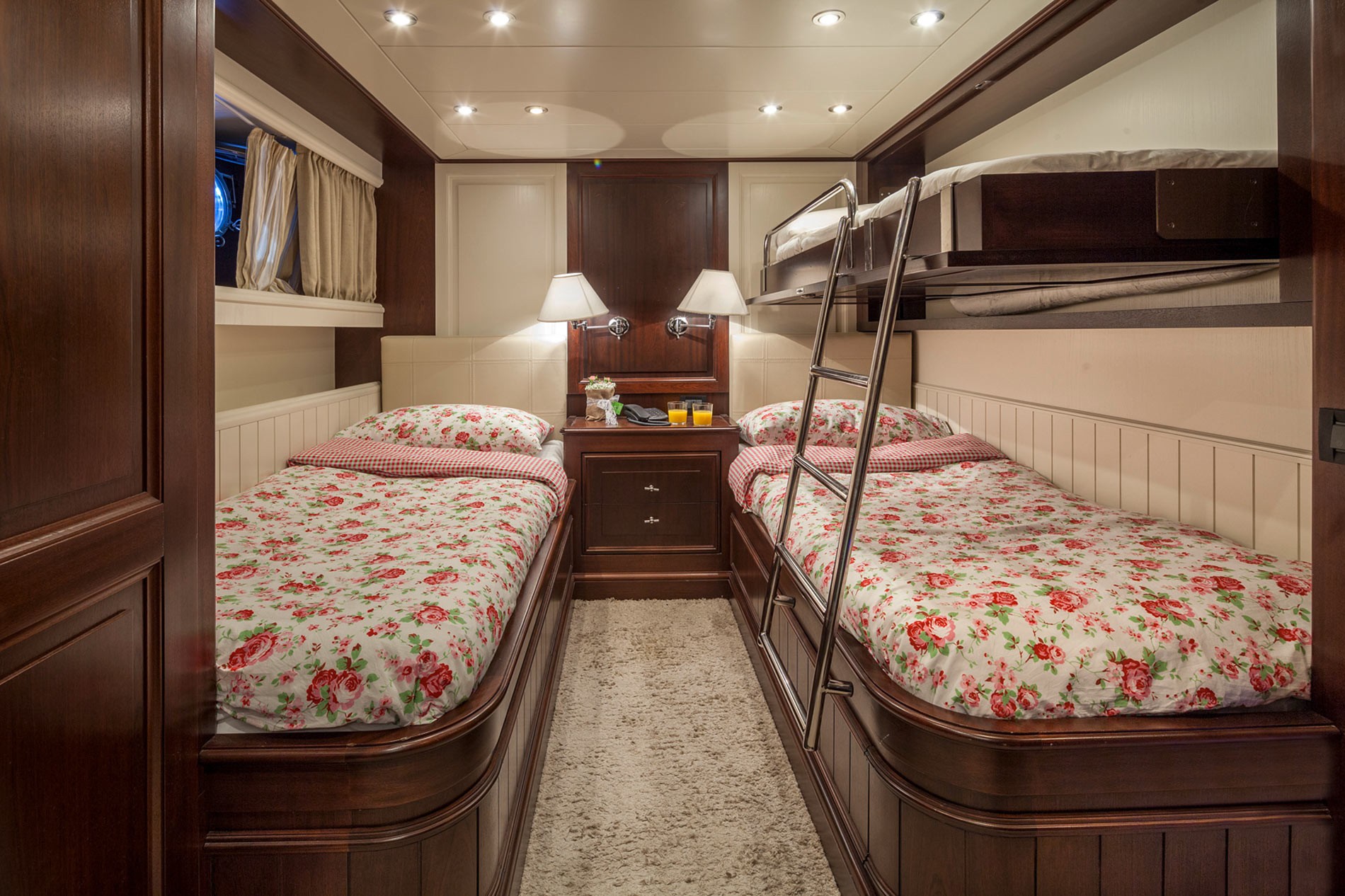 [28m-Yacht-HARMONYA]-10324-153.jpg
