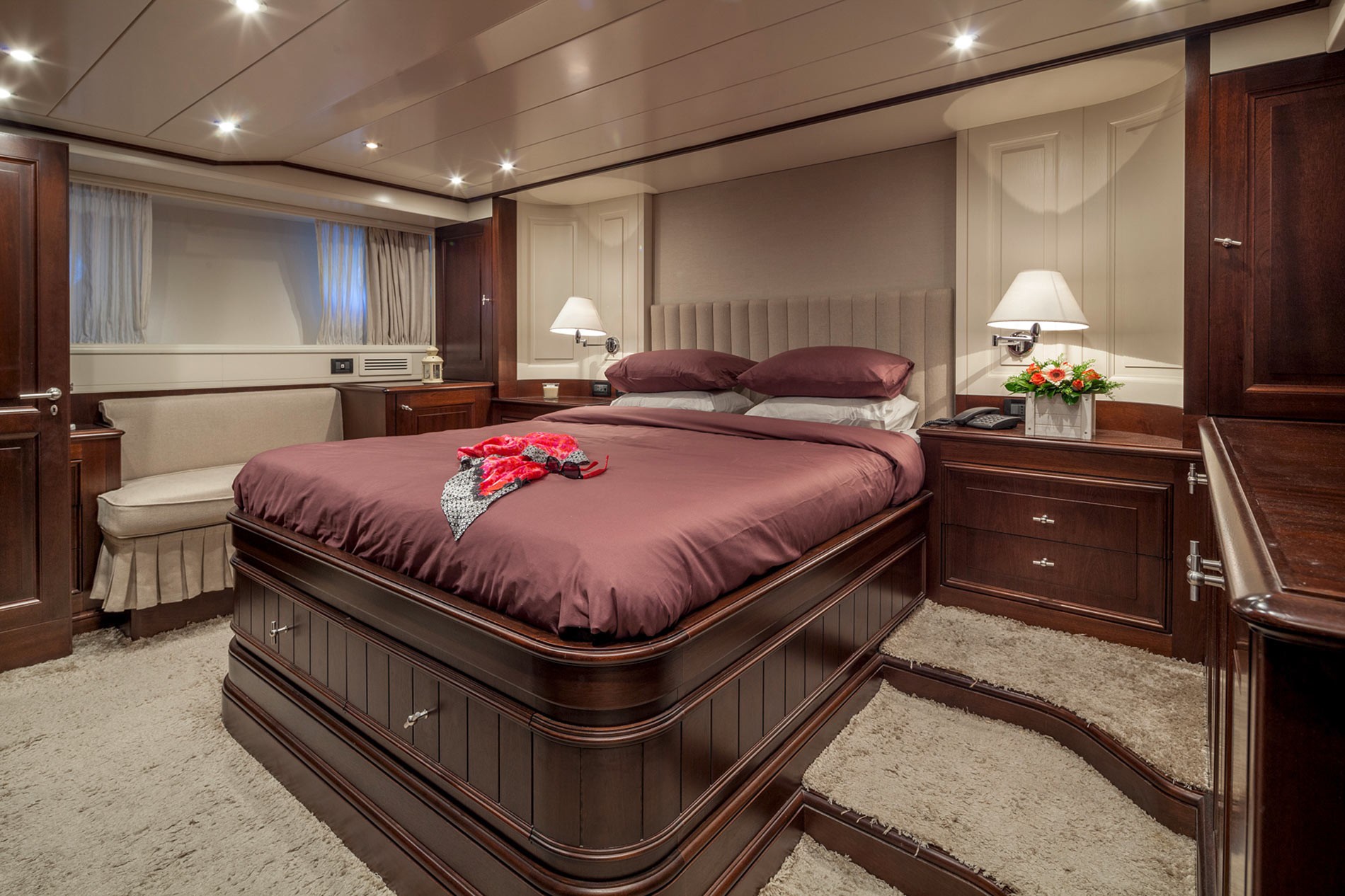 [28m-Yacht-HARMONYA]-10324-154.jpg