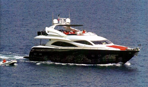 [28m-Yacht-LEADING-FEARLESSLY]-1700-14.jpg