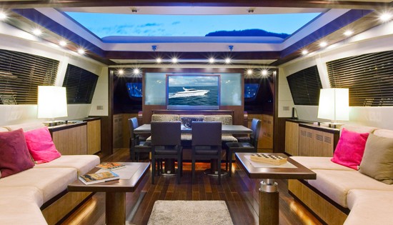 [28m-Yacht-MAC-1]-1504-100.jpg