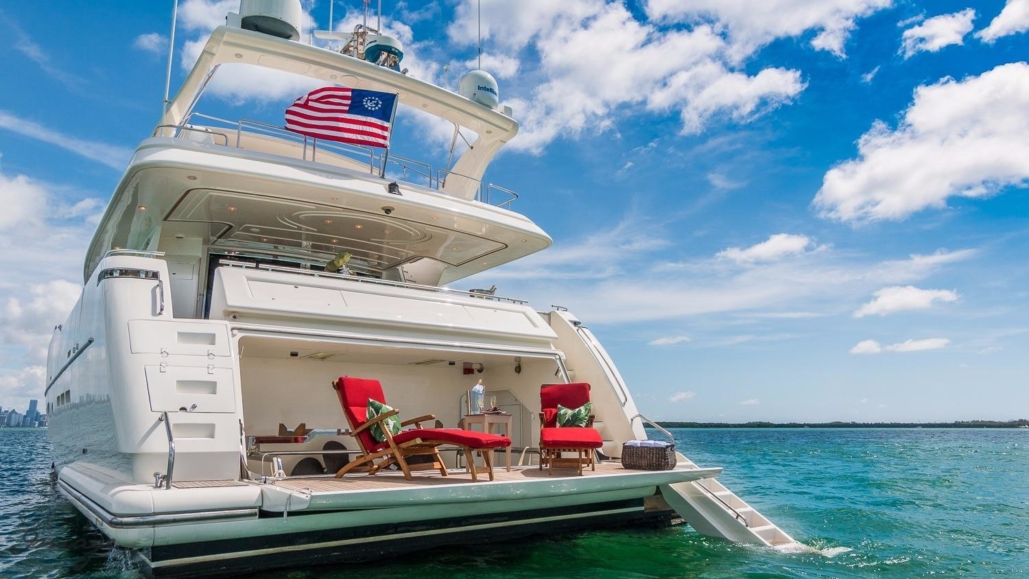 [28m-Yacht-PARADISE]-10043-70.jpg