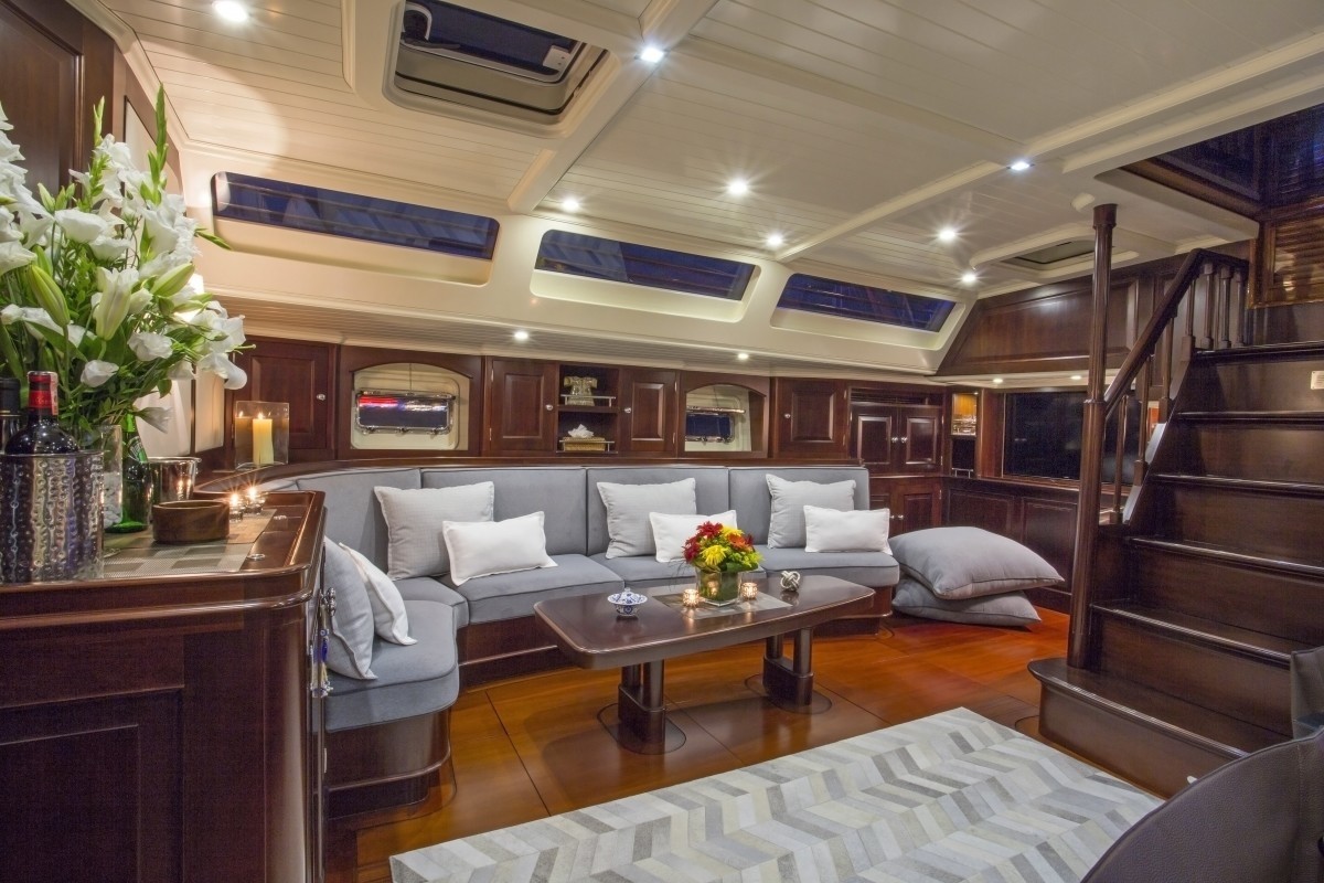 [28m-Yacht-SAVARONA]-10132-196.jpg