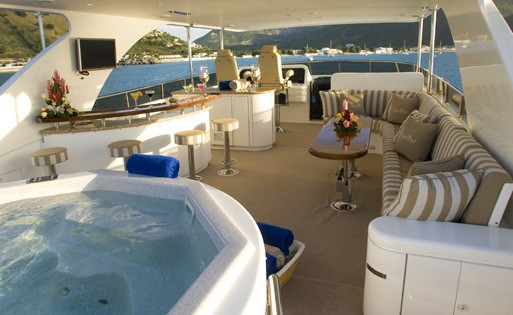 [30m-Yacht-LIMITLESS]-1130-11.jpg