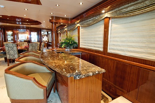 [30m-Yacht-LIMITLESS]-1130-124.jpg