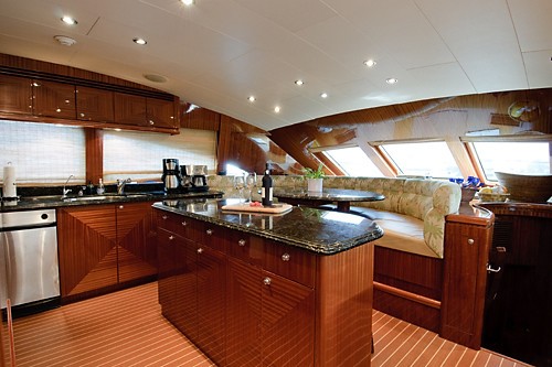 [30m-Yacht-LIMITLESS]-1130-91.jpg