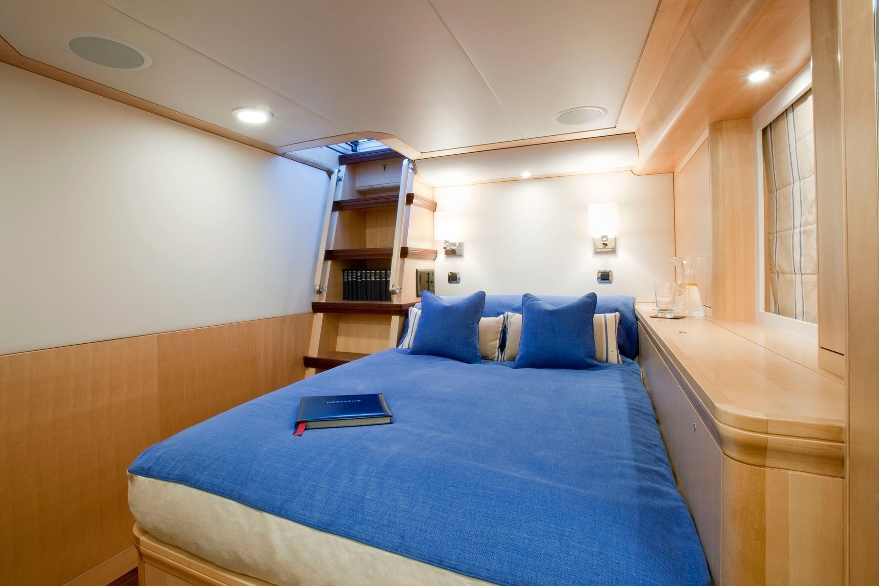 [30m-Yacht-NOSTROMO]-1615-124.jpg