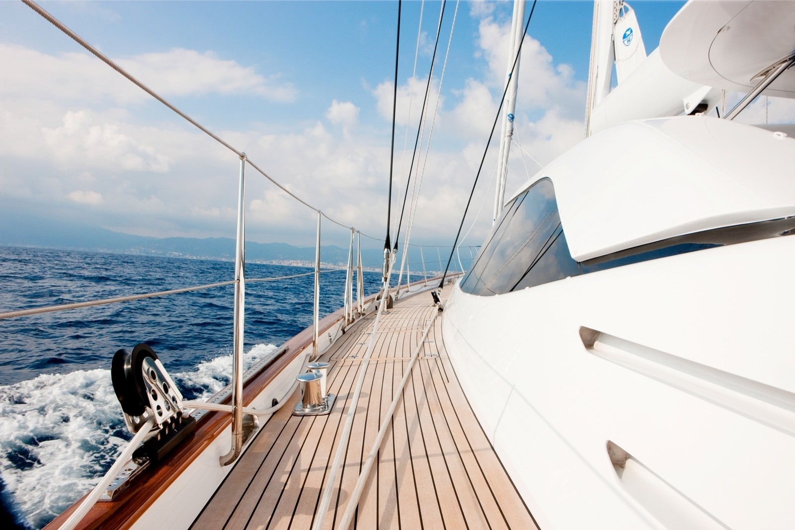 [30m-Yacht-NOSTROMO]-1615-157.jpg