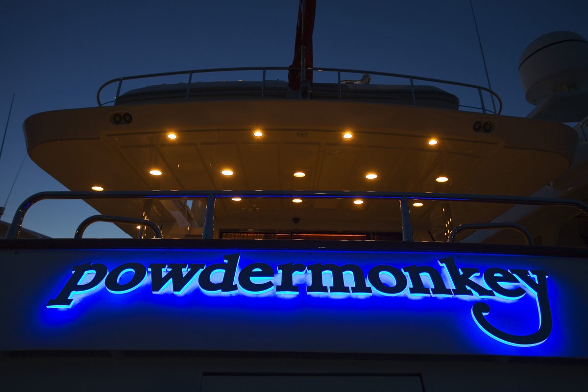 [30m-Yacht-POWDERMONKEY-OF-LONDON]-1326-121.jpg