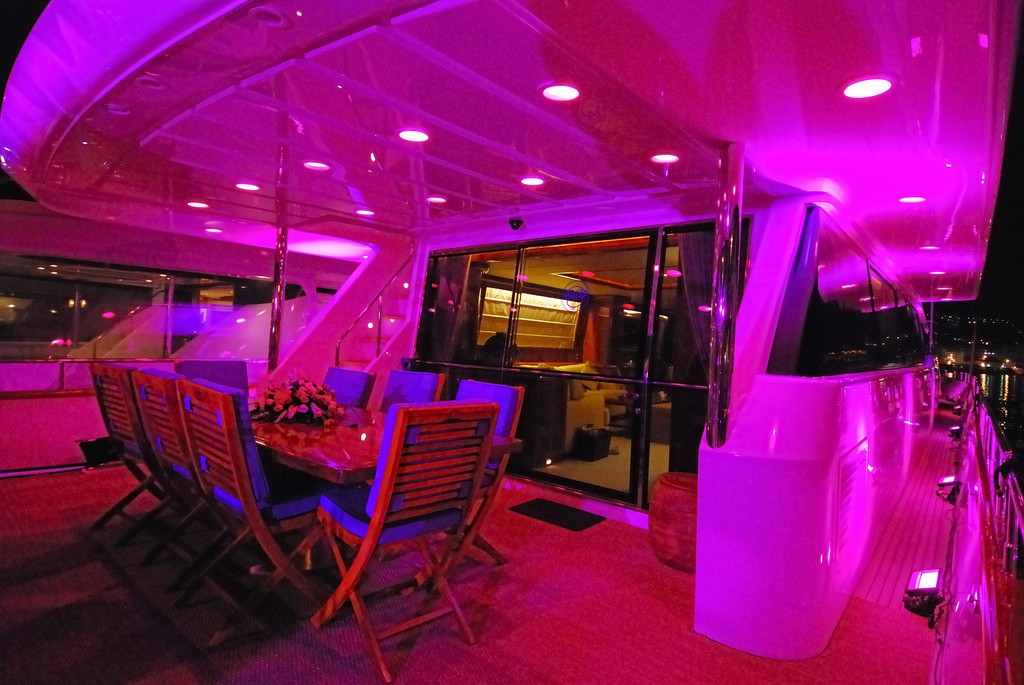 [30m-Yacht-POWDERMONKEY-OF-LONDON]-1326-16.jpg
