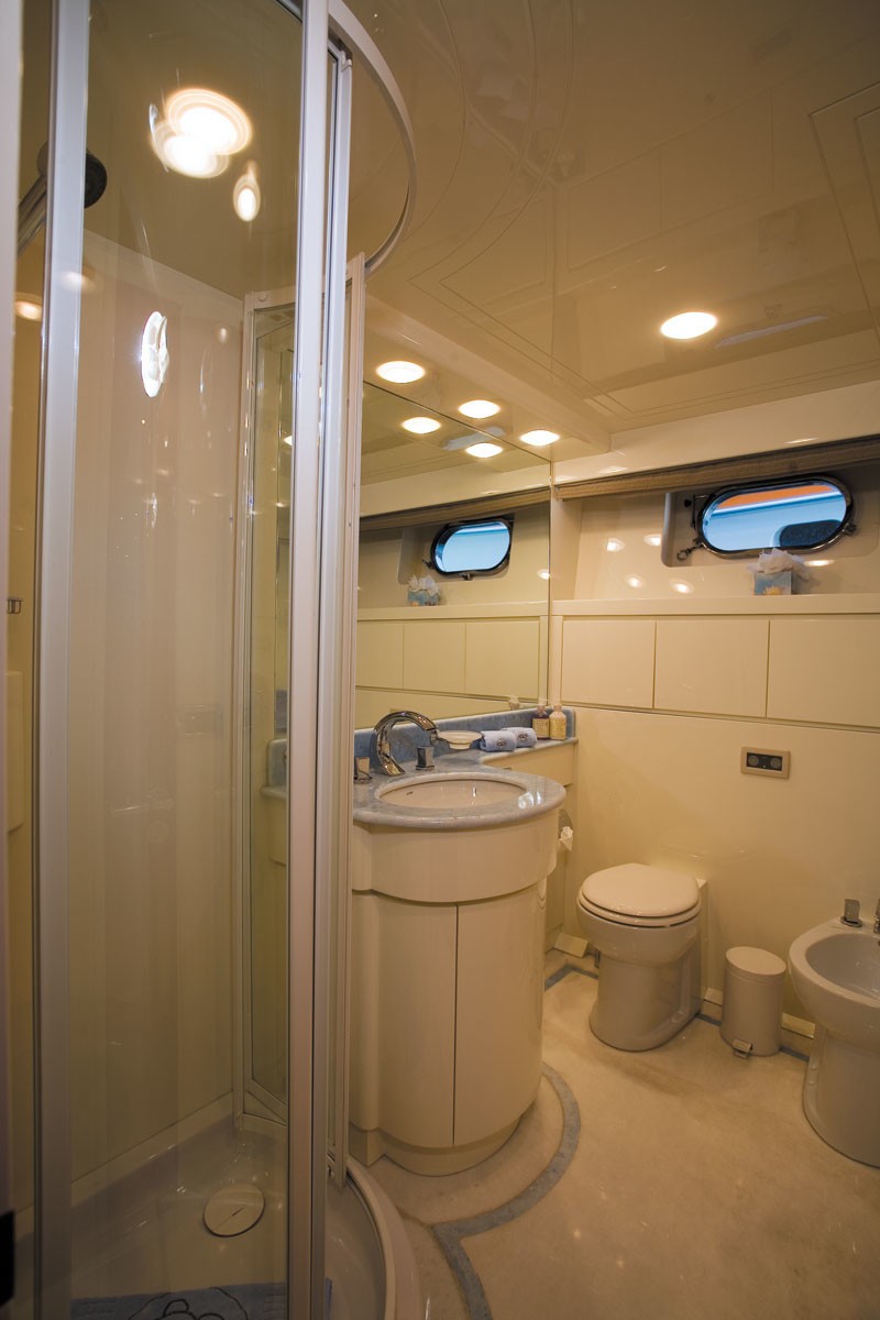 [30m-Yacht-POWDERMONKEY-OF-LONDON]-1326-18.jpg