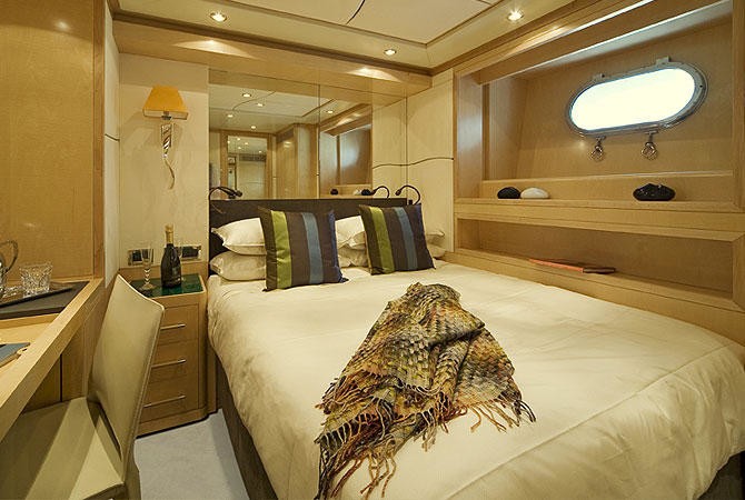 [30m-Yacht-SALU]-1757-176.jpg
