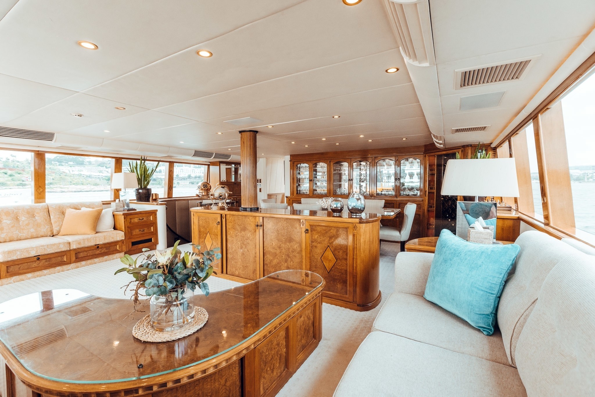 [31m-Yacht-OSCAR-II]-1566-102.jpg