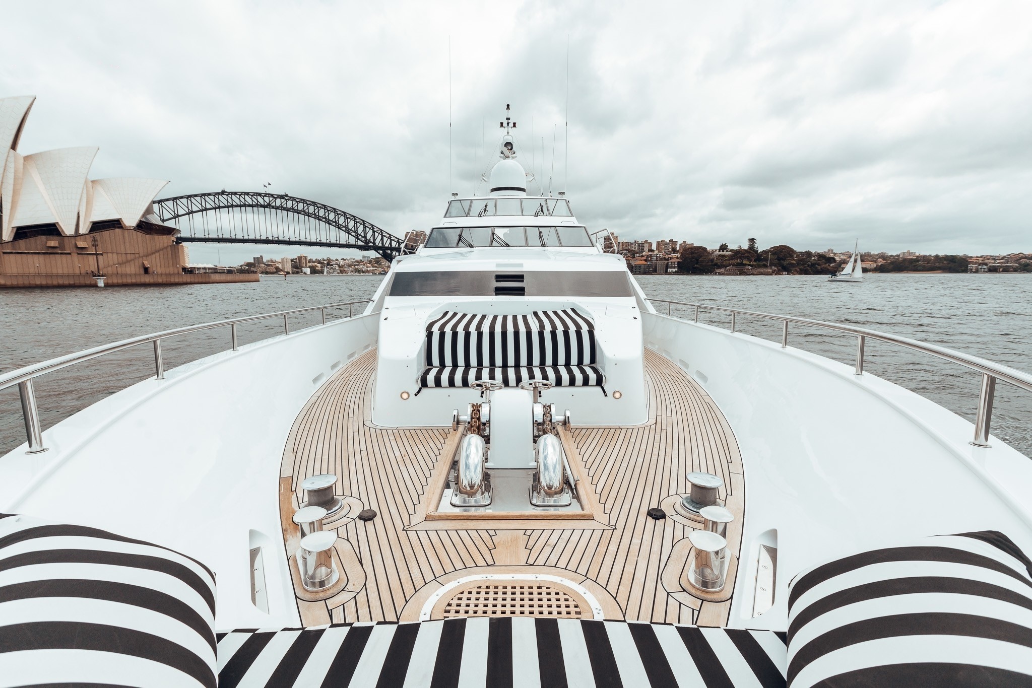 [31m-Yacht-OSCAR-II]-1566-51.jpg