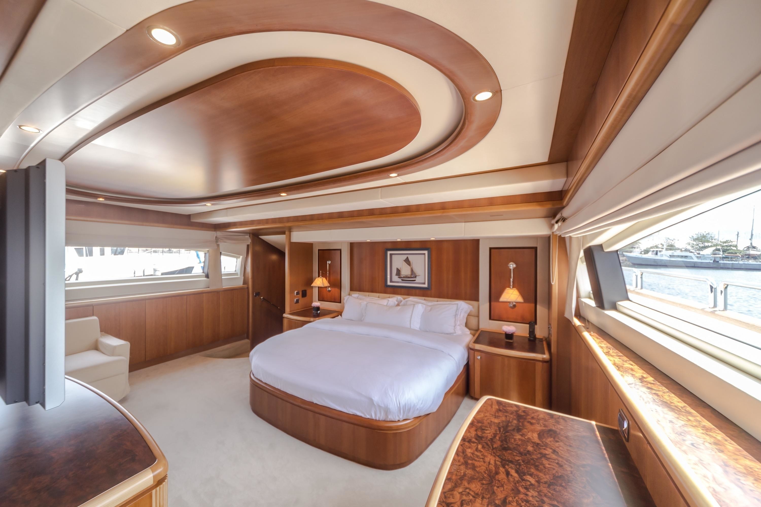 [32m-Yacht-ANTONIA-II]-10482-20.jpg