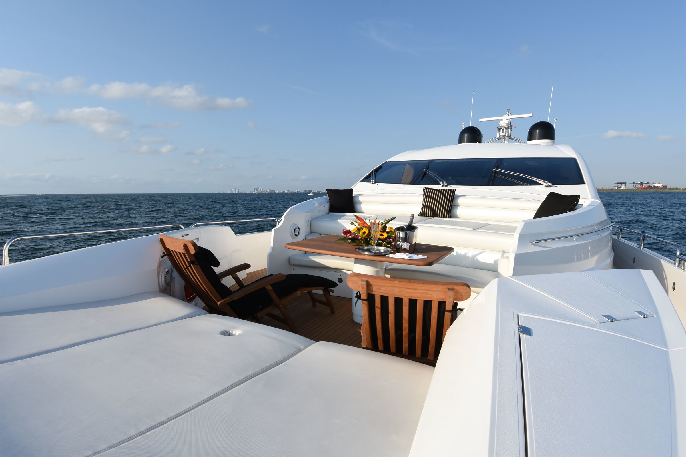 [32m-Yacht-DOUBLE-D]-10241-168.jpg