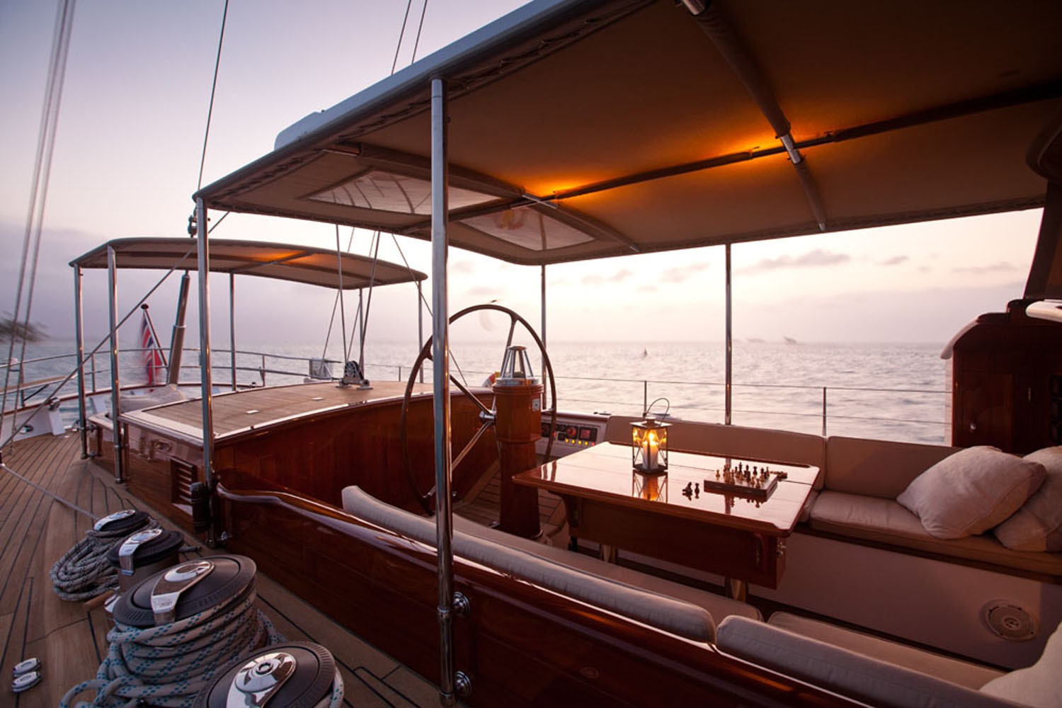 [32m-Yacht-EMMALINE]-1373-125.jpg