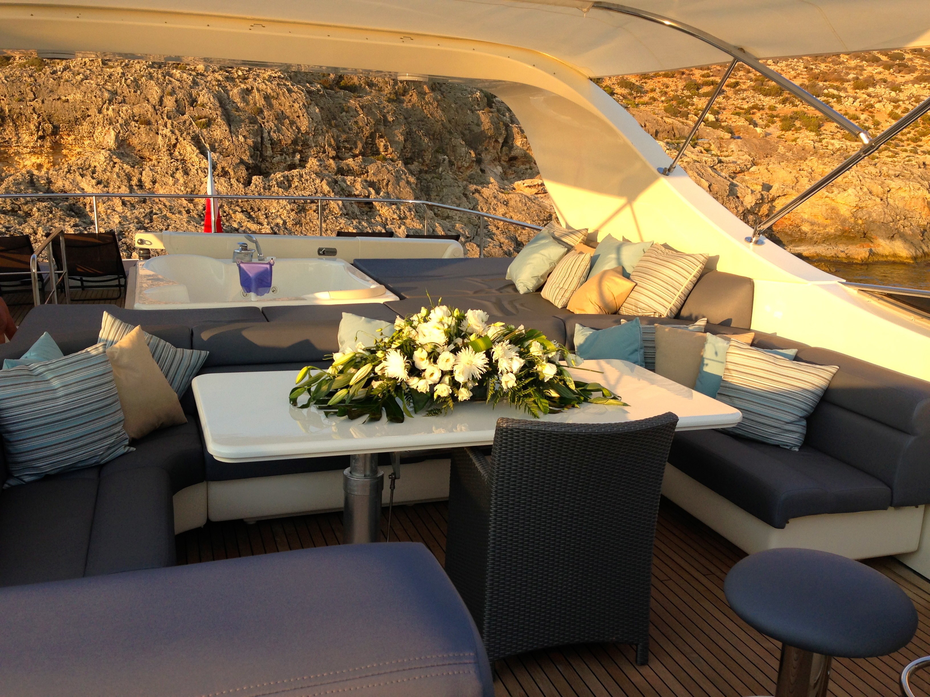 [32m-Yacht-LAYAZULA]-1199-79.jpg