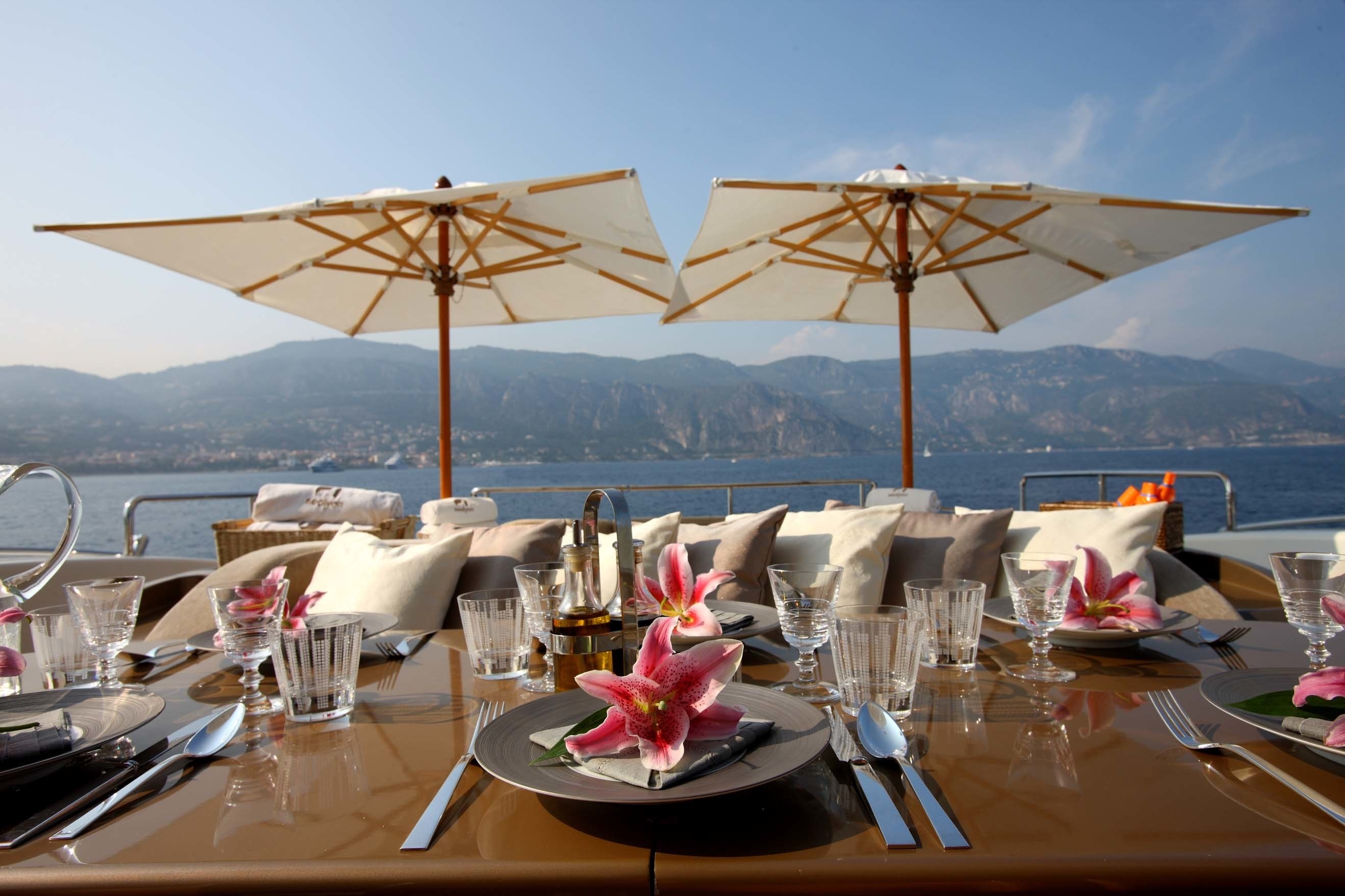 [32m-Yacht-SAMIRA]-1234-111.jpg