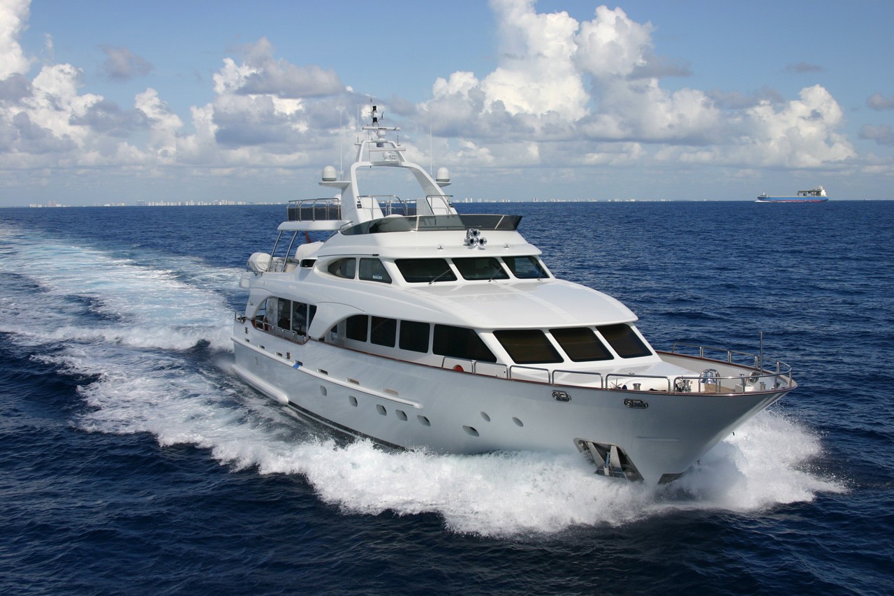 [33m-Yacht-INSPIR8]-1071-72.jpg