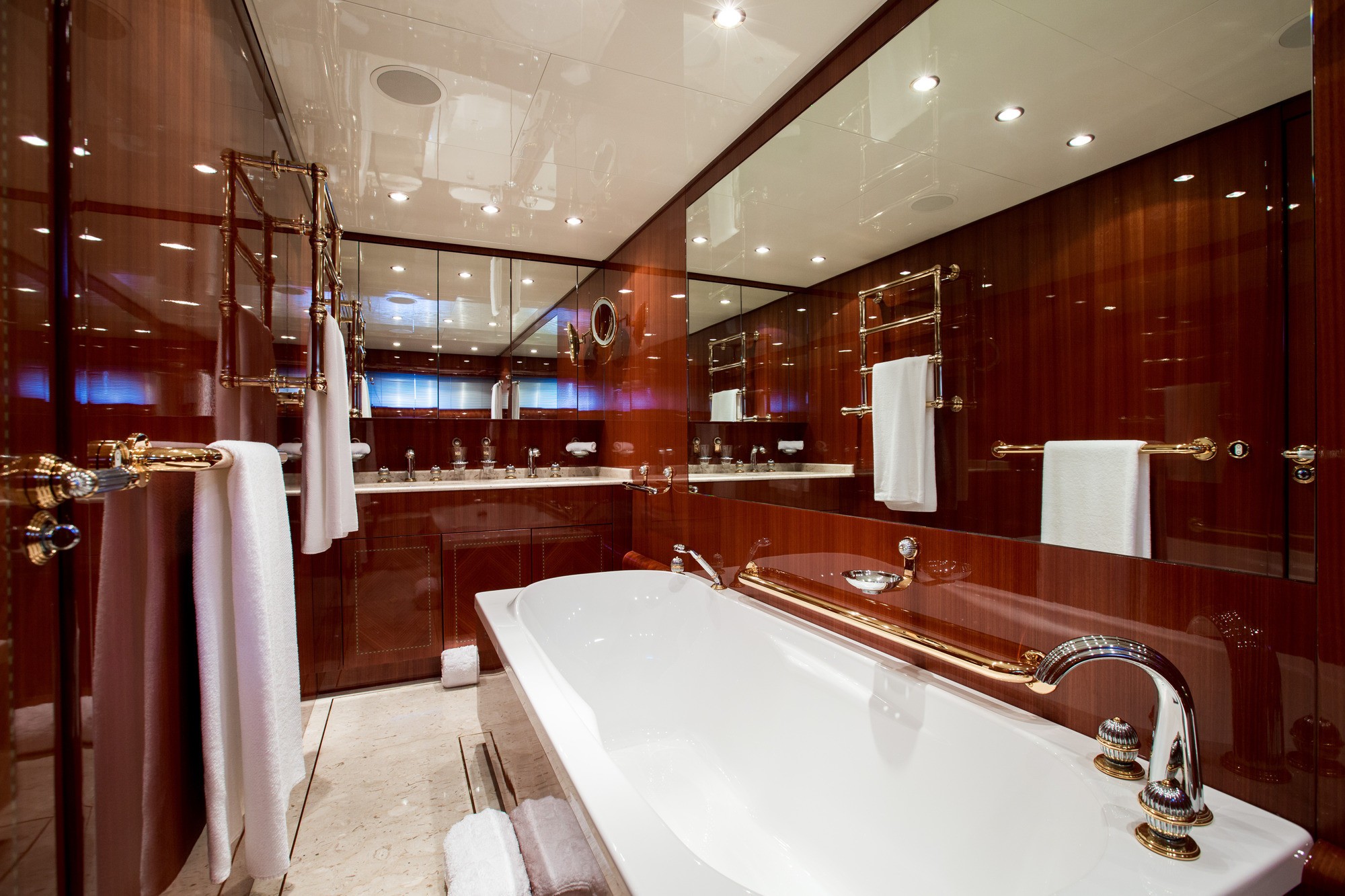 [34m-Yacht-KIDI-ONE]-10314-157.jpg
