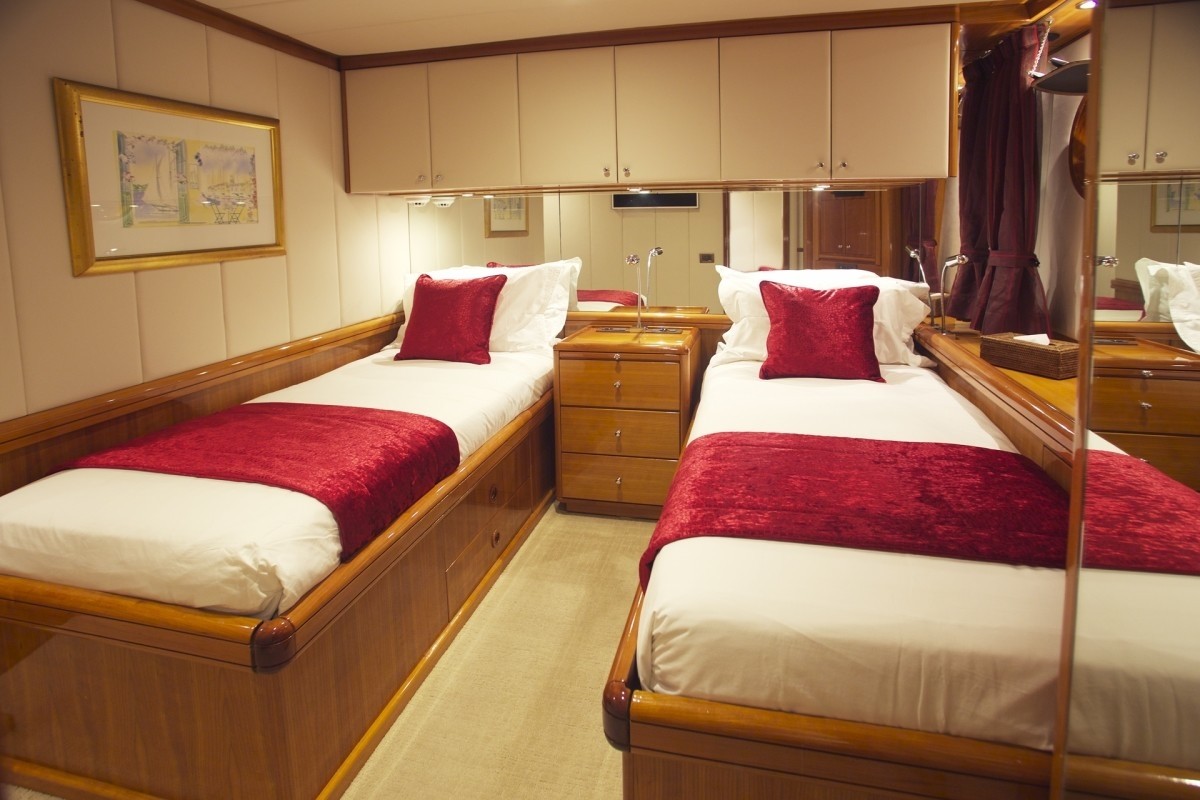 [34m-Yacht-REE]-1393-173.jpg