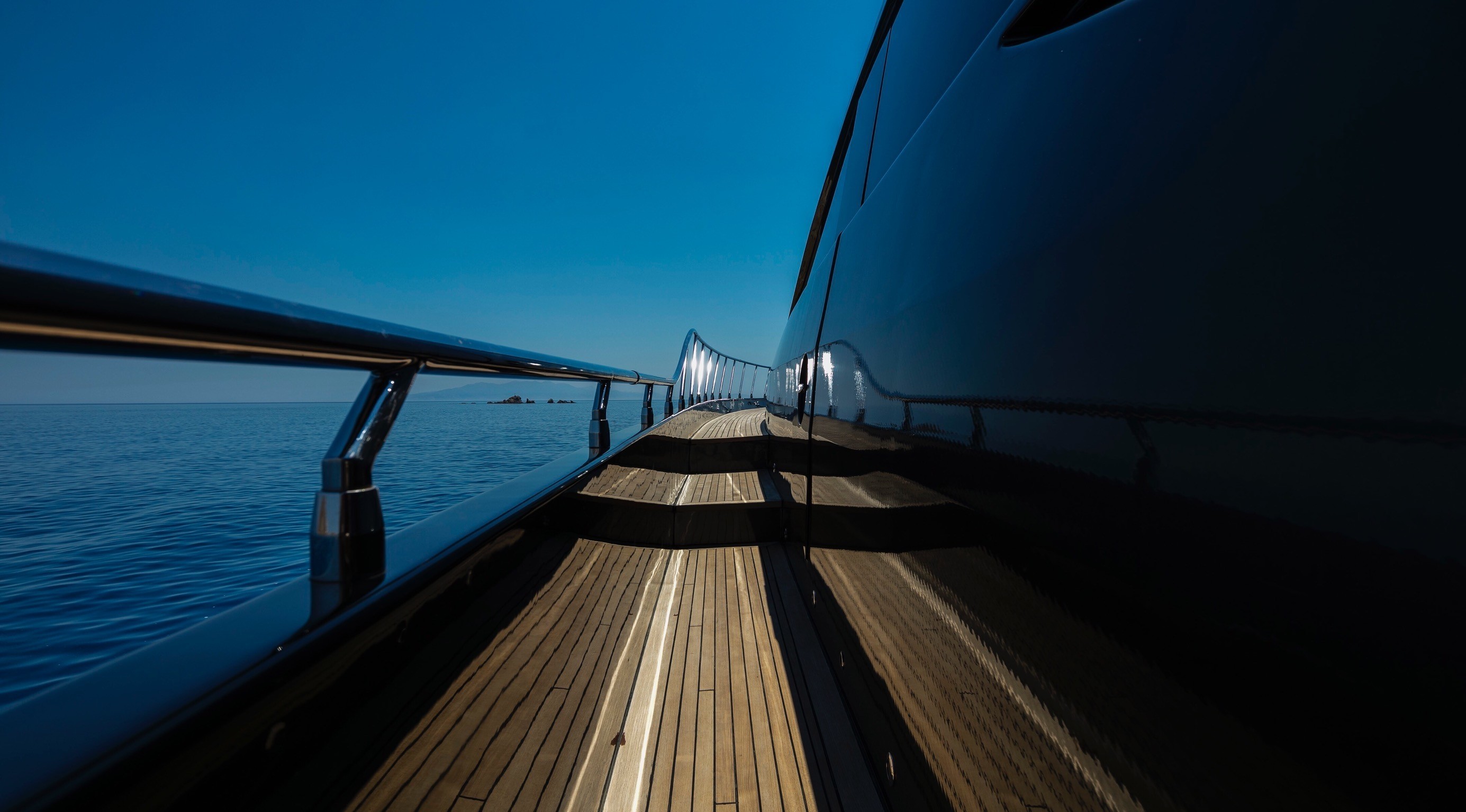[34m-Yacht-SAINT]-1400-101.jpg