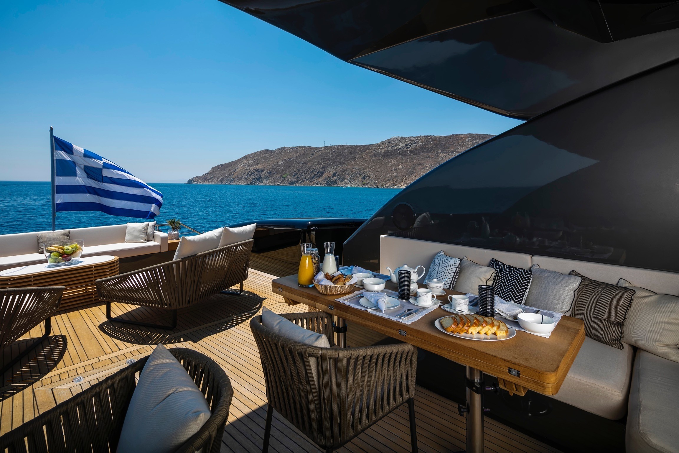 [34m-Yacht-SAINT]-1400-106.jpg